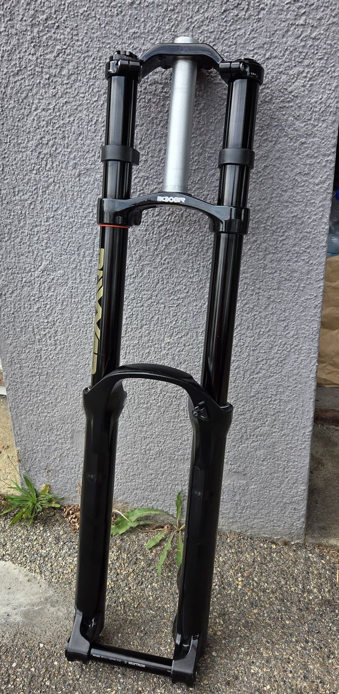 Rockshox Pezzi di ricambio: Fourche Rockshox Boxxer Team 2015 - 27.5" – Usato da Orbe venduto da Sdcr