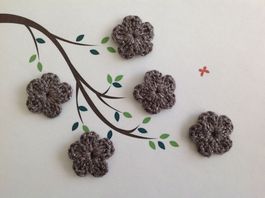 5 Stück Blumen GLAM gehäkelt 820