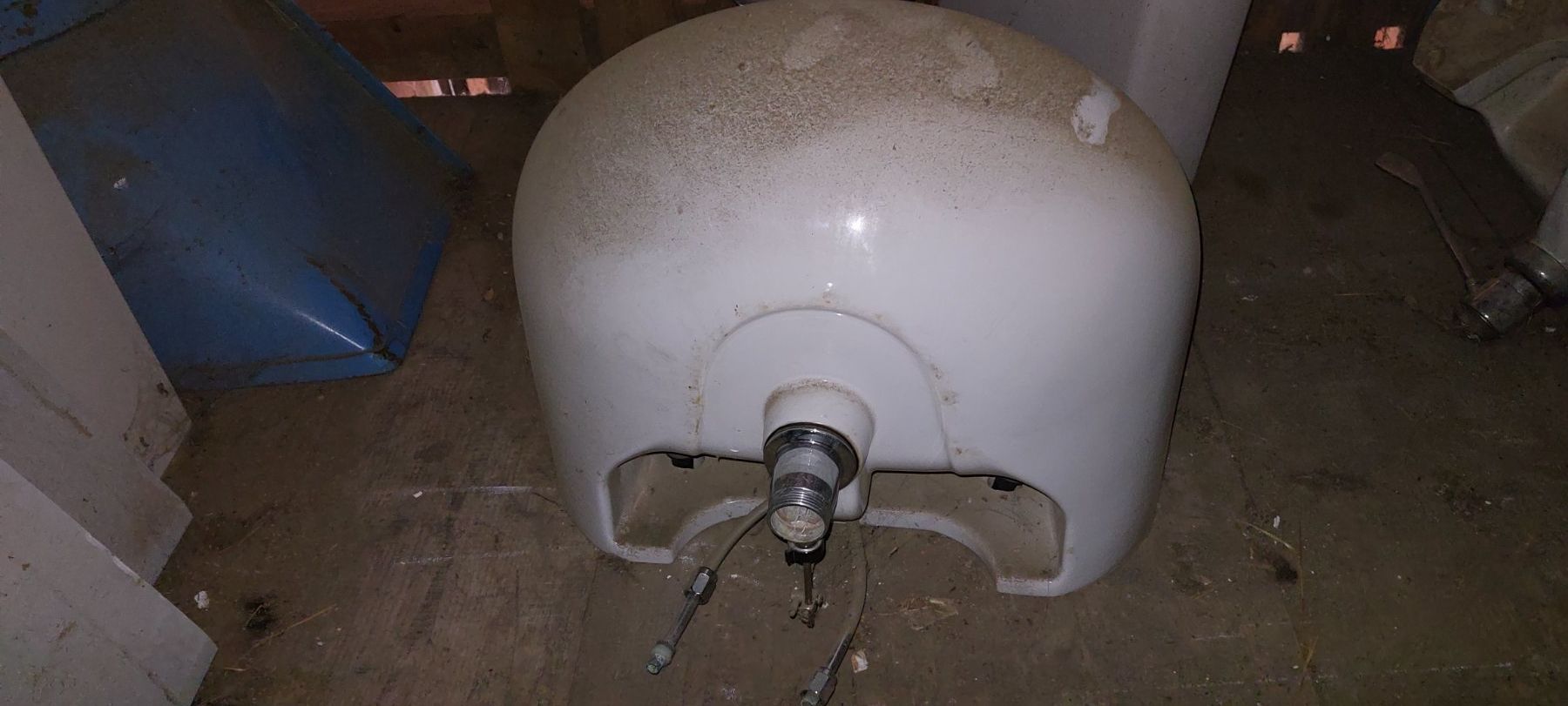 Lavabi & lavandini: Waschbecken Lavabo – Usato da Brislach venduto da ericCH 1