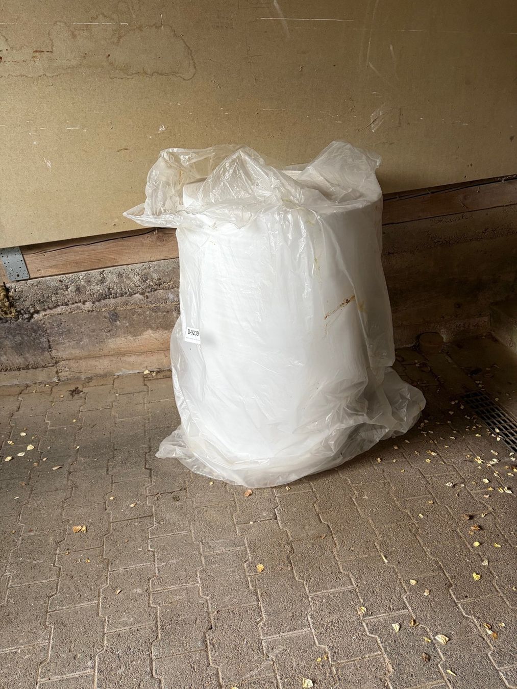 Materiale di riempimento: Verpackungsflies 1mm dicke – Nuovo (secondo la descrizione) da Rothrist venduto da SchHunWerGmbH