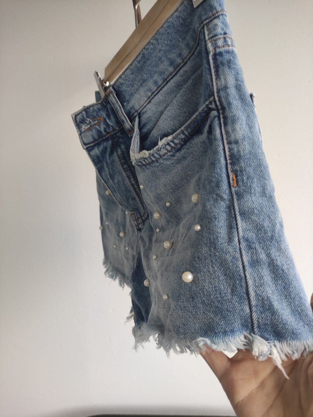 Mango Jeans: Shorts Jeans mit Perlen Gr. 34 / XS Mango – Usato da Schliern b. Köniz venduto da Pecannut 4
