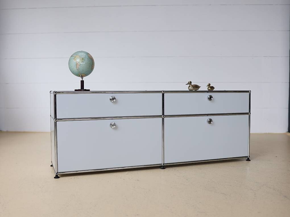 USM Cassettiere: USM Sideboard Lichtgrau, 2x2 – Usato da Meinisberg venduto da atelier_TILIJA 3