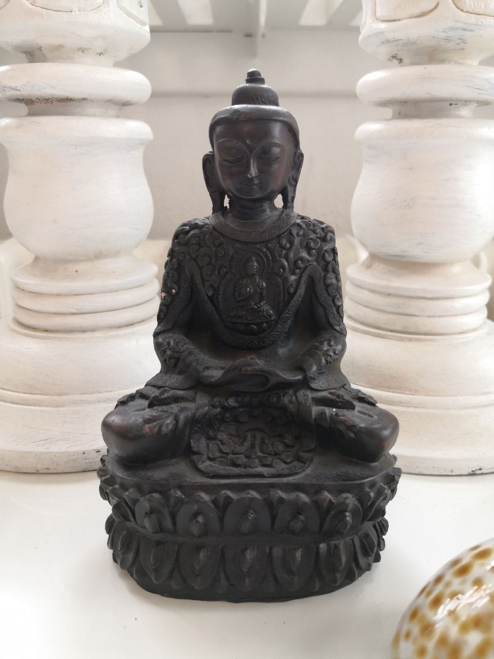 Sculture & Statue: 🤩BUDDHA STATUE SCHWARZ – Usato da Olten venduto da Naja-Twins-Twins