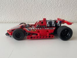 Lego TECHNIC Rennwagen 42011