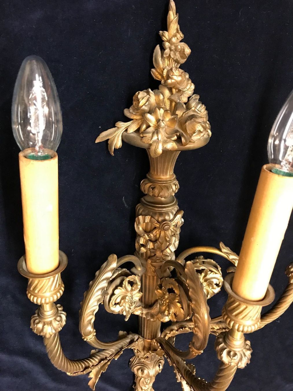 Lampade: Antik Bronze 2 Wandlampen  ca.70cm – Usato da Zürich venduto da Artnuvo 7