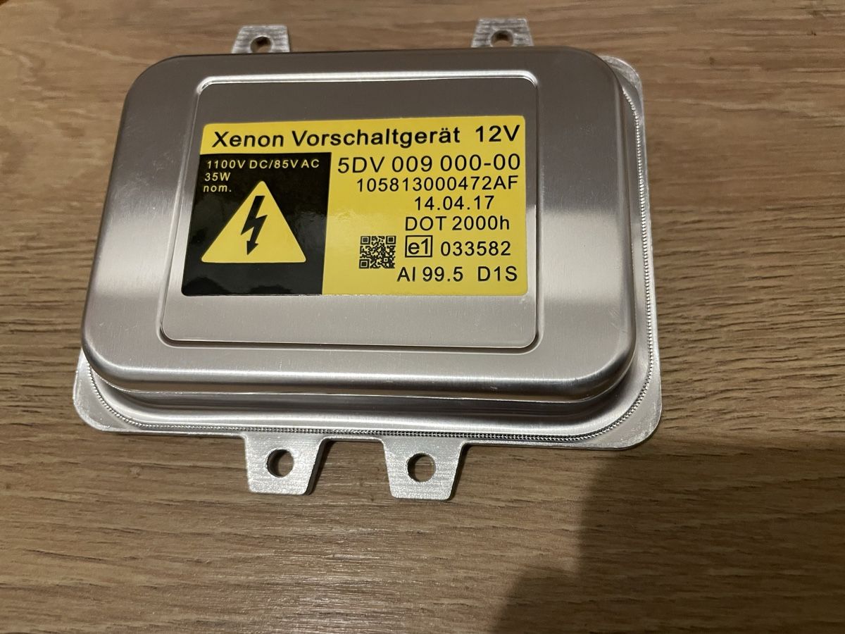 Volkswagen Tutti pezzi di ricambio auto: Ballast Xenon D1S 85V 35W 5DV 009 00000 Commande éclairage – Nuovo e nell'imballaggio originale da Denges venduto da Ricautomotive
