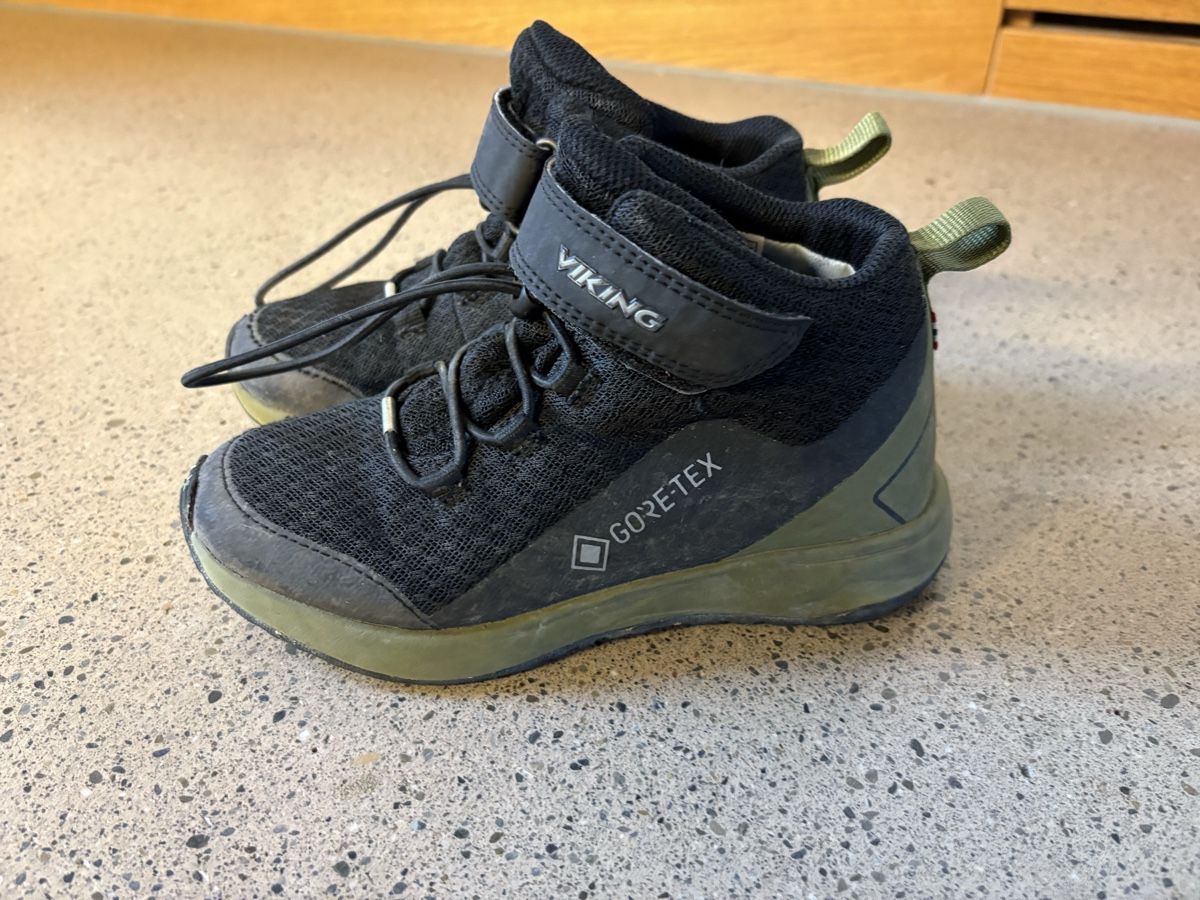 Viking Scarpe per ragazzi: Viking Winterschuhe, Gore-Tex – Usato da Zürich venduto da Facellas 1