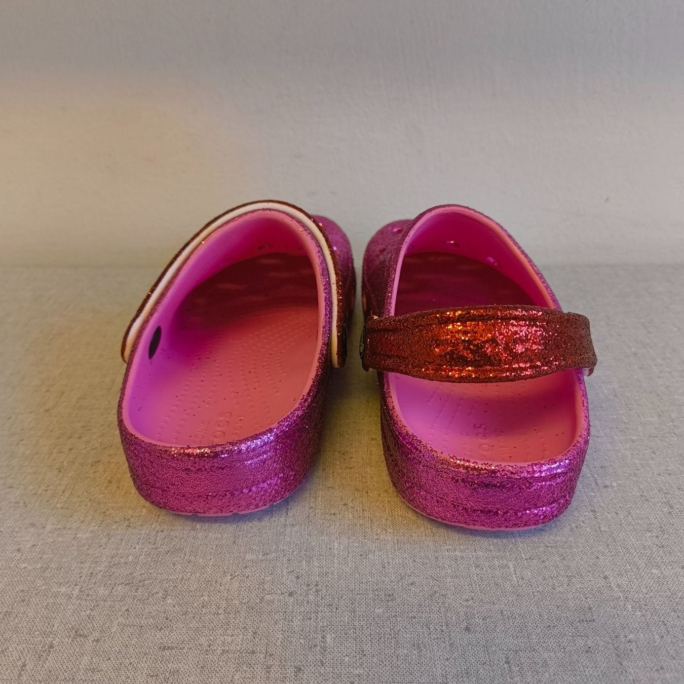 Crocs Scarpe per ragazze: Crocs, Grösse J2, 33/34 – Nuovo e nell'imballaggio originale da Uitikon Waldegg venduto da PJLS1 1