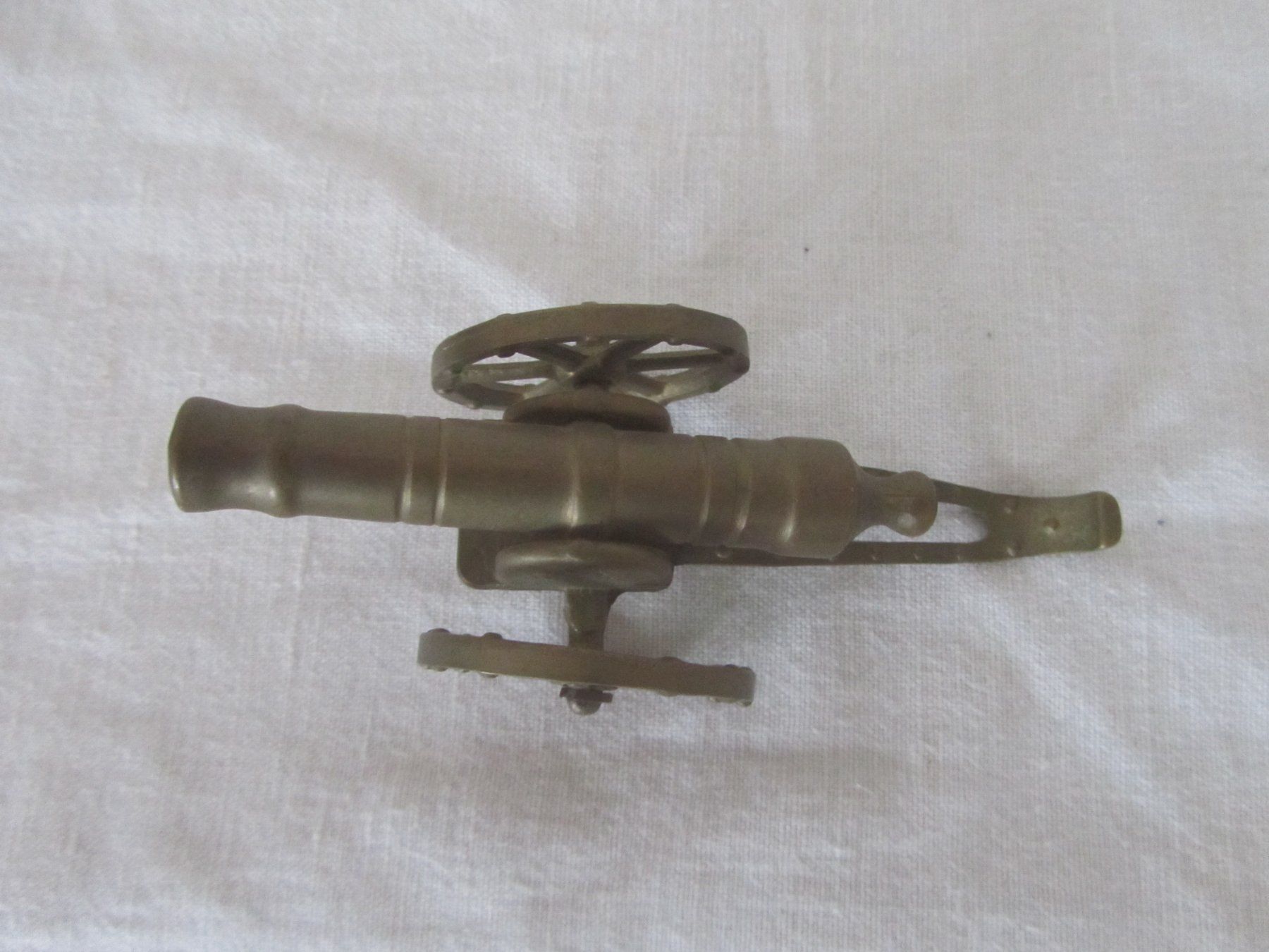 Tutte le decorazioni: Antike Miniatur Kanone aus Messing – Usato da Seengen venduto da mikelele 3