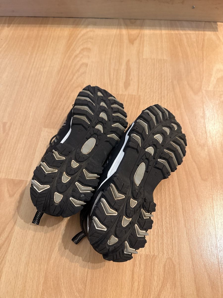 Scarpe da donna: Graceland Wanderschuhe schwarz Grösse 37 leicht gebraucht – Usato da Chur venduto da Pedro.Giesteira 3