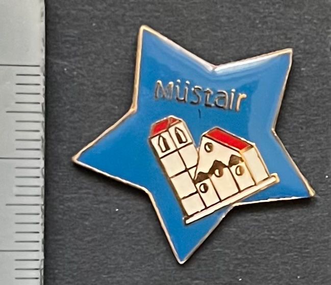 Placchette & Badge: Müstair, Kirche  / Pin – Usato da Wabern venduto da DaxKarten-75