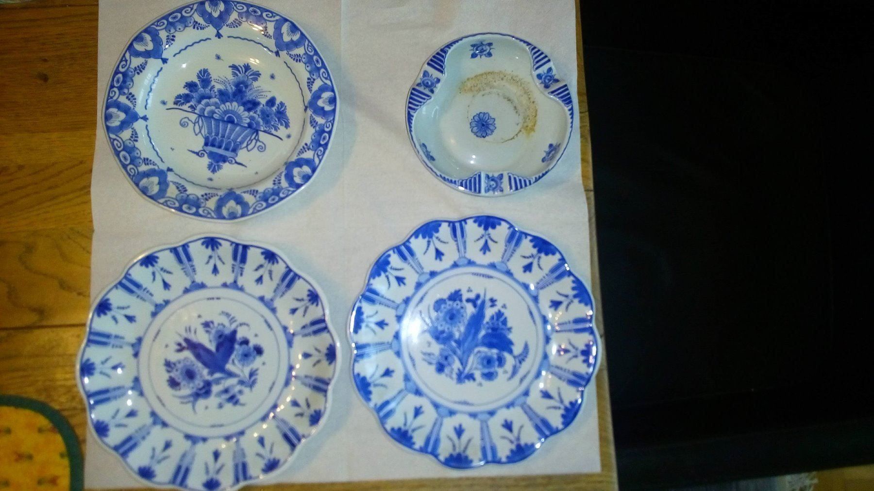 Piatti: Delft Royal de Fles bleu – Usato da La Chaux-de-Fonds venduto da taniao