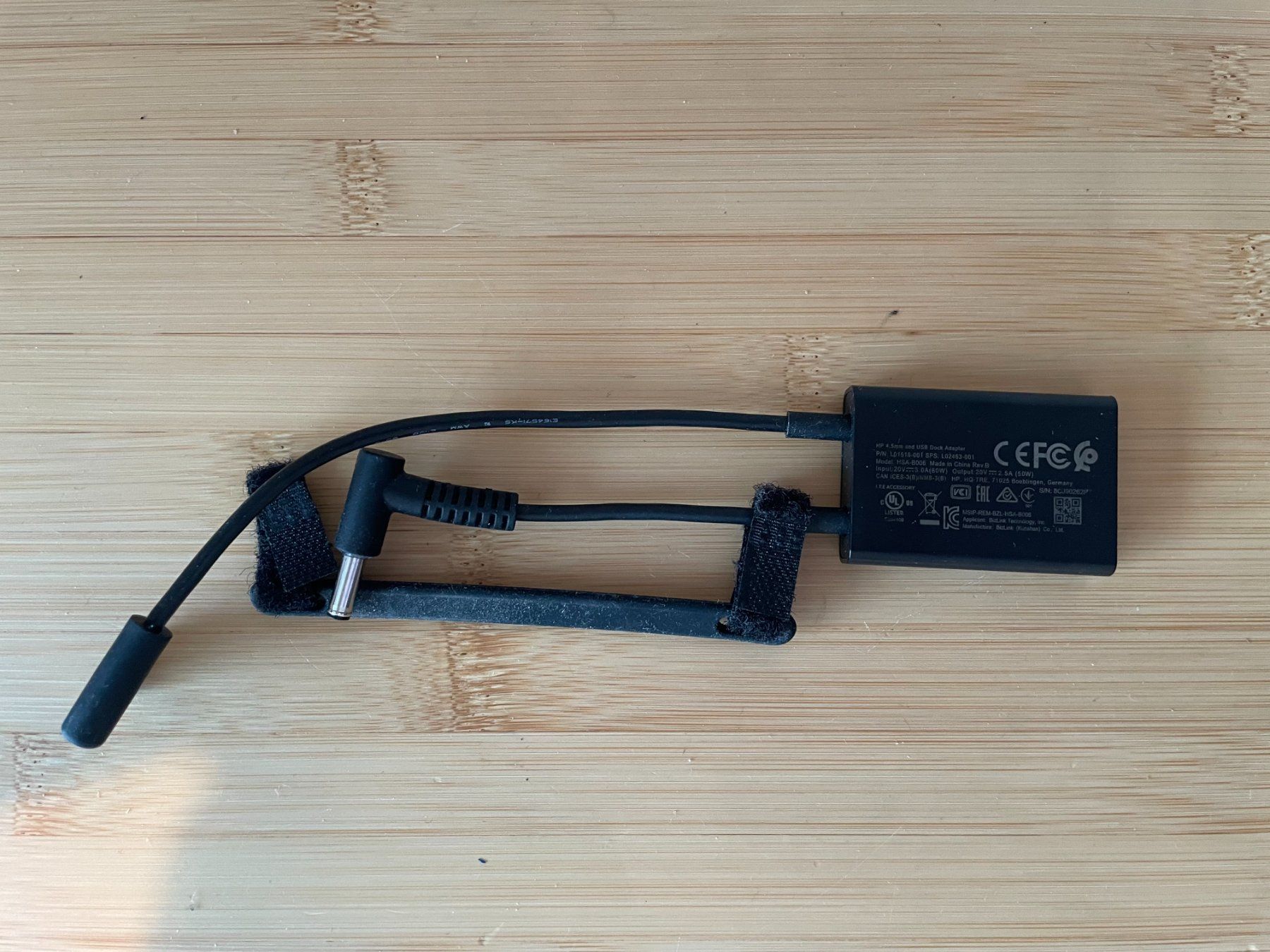 Hewlett Packard Unità & Adattatore: Adaptateur pour docking station - HP HSA-B006 – Usato da Petit Lancy venduto da gil_hr6v