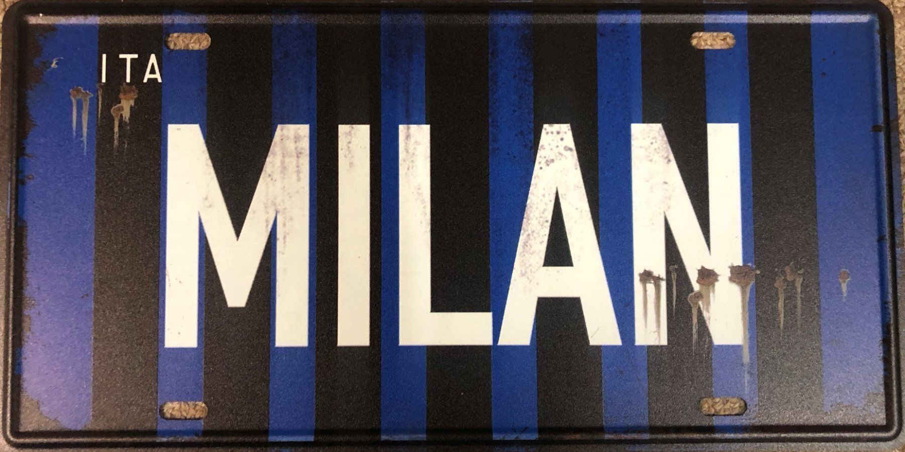 Insegne: Inter Mailand Ortsschild Blechschild Sommer San Siro Adriano – Nuovo e nell'imballaggio originale da Dättlikon venduto da easythings