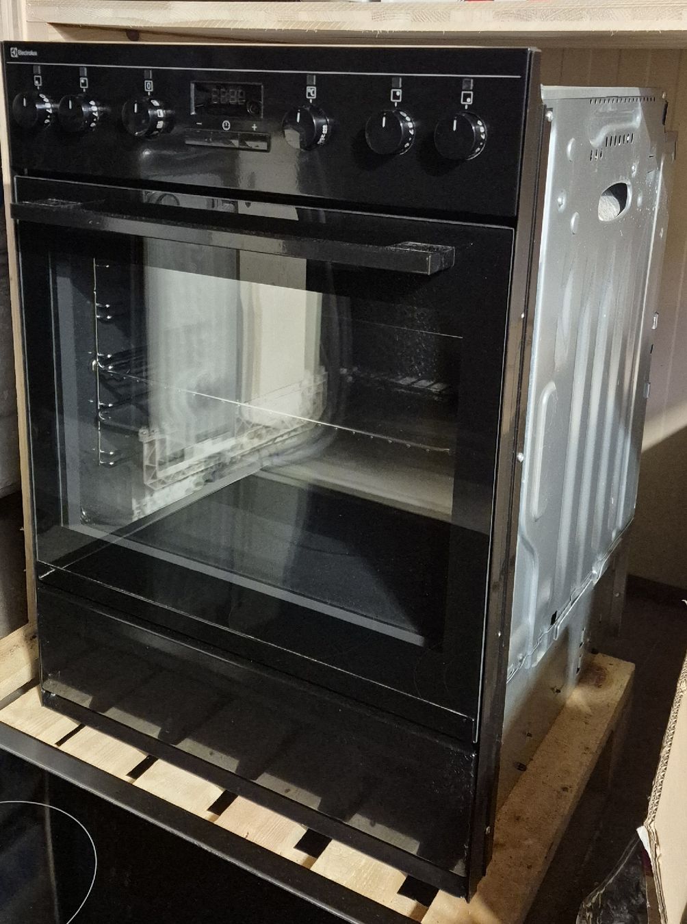 Cucine: Electrolux Herd EH7L4SW & Kochfeld – Usato da Niederbipp venduto da donlitium
