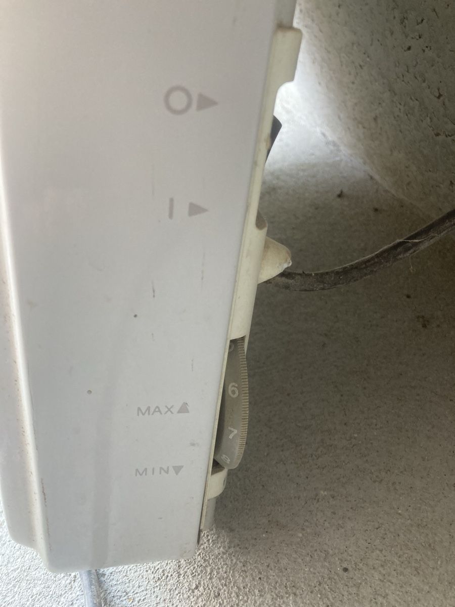 Radiatori: Heizung 220volt  – Usato da Seengen venduto da Predator86 1