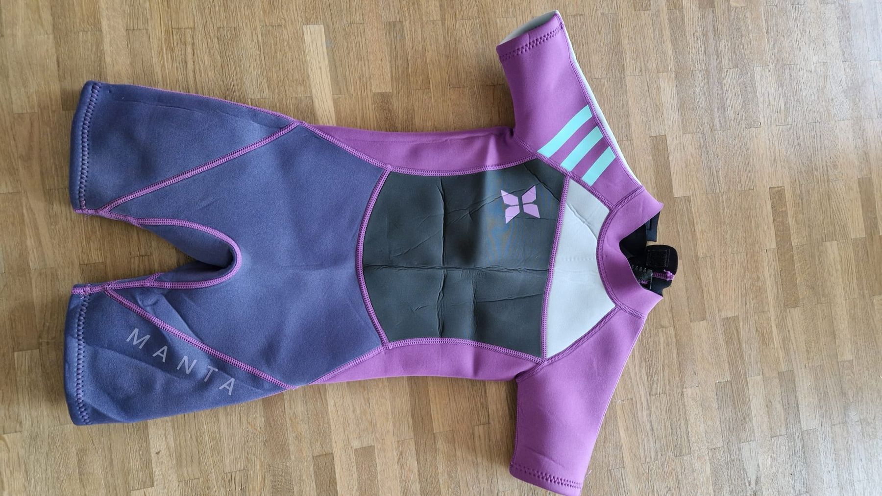 Tavole da surf e di nuoto: Neoprenanzug Kinder Mädchen – Usato da Mels venduto da ada_5fws 1
