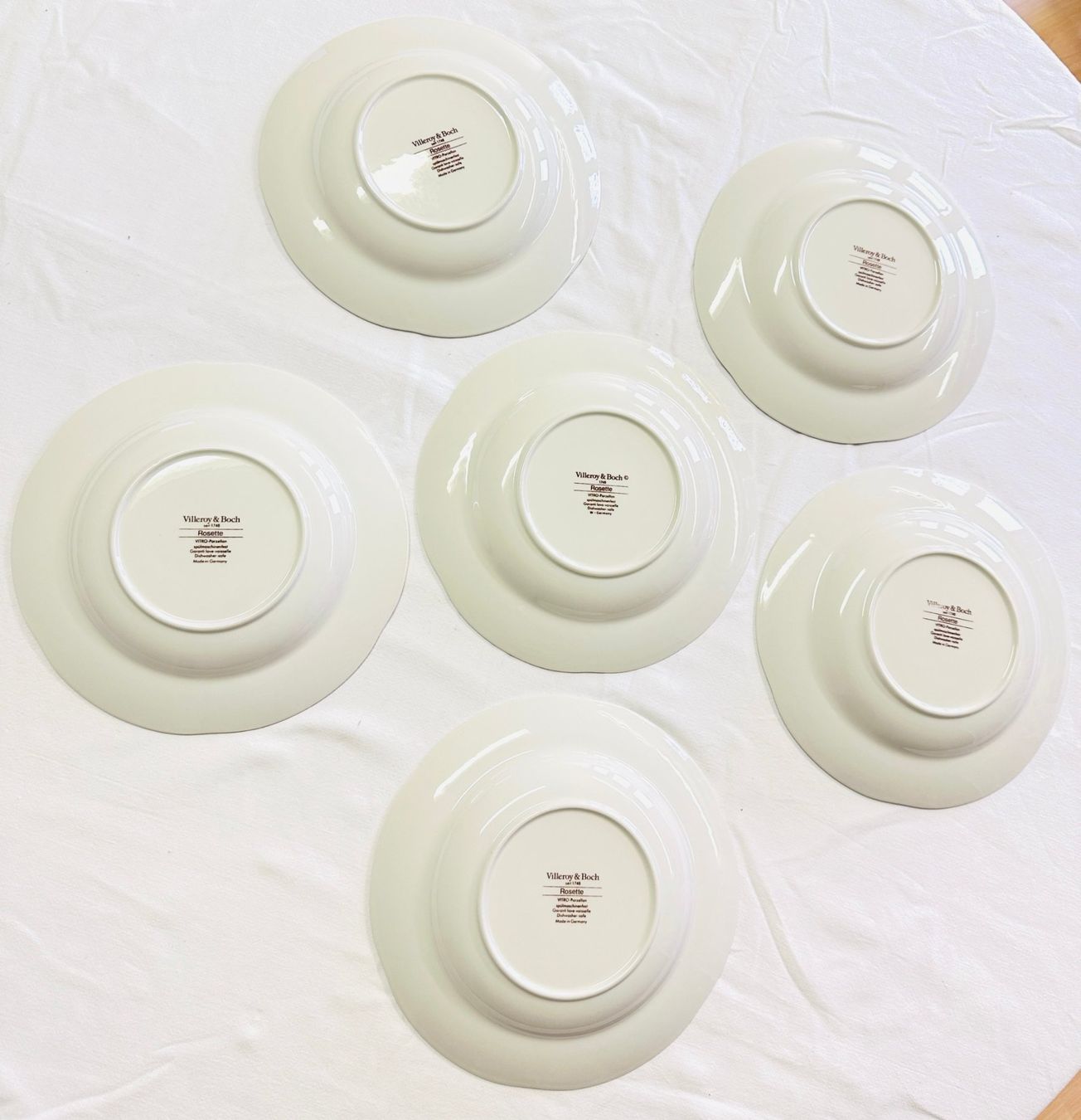 Villeroy & Boch Teller: 6 Stk. Villeroy & Boch "Rosette" Teller, ca. 22.5x3.5 cm – Neu (gemäss Beschreibung) aus Oberrüti von Sabbi 9