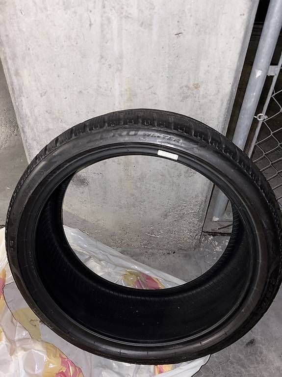 Pneumatici & Ruote complete: 4 pneus Pirelli hiver  – Usato da Genève venduto da lja_2qcp