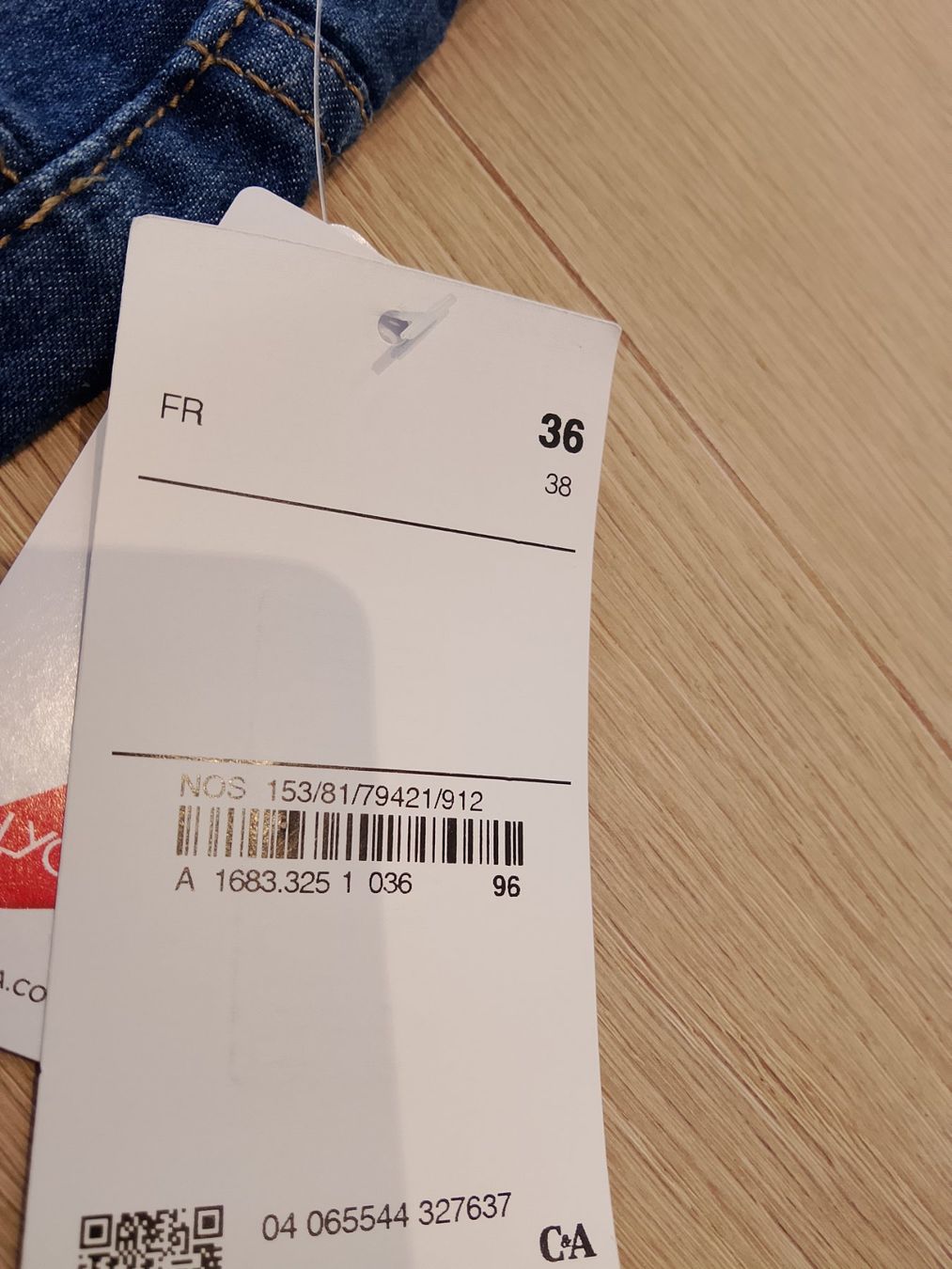 Jeans: Schöne C&A Jeans Gr. 36,,neu.. – Nuovo (secondo la descrizione) da Bellikon venduto da MellonCollieMitTwint 1