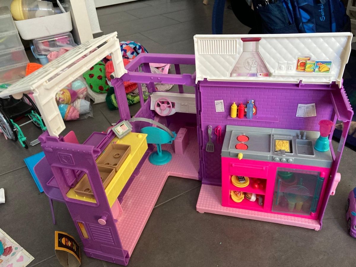 Giocattoli: Barbie Foodtruck – Usato da Hinwil venduto da chl_n6rp