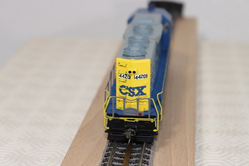 Kato Modelleisenbahnen: Kato US Lok ( 531 ) – Gebraucht aus Kerzers von Winu64 4