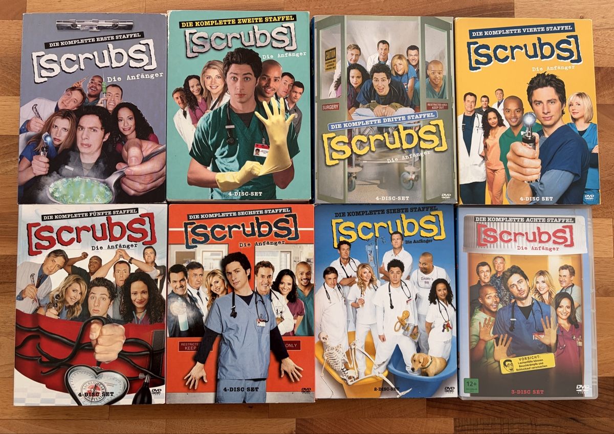 Tous les DVDs: Scrubs 8 Staffeln – D'occasion à Zürich par TomoDiez
