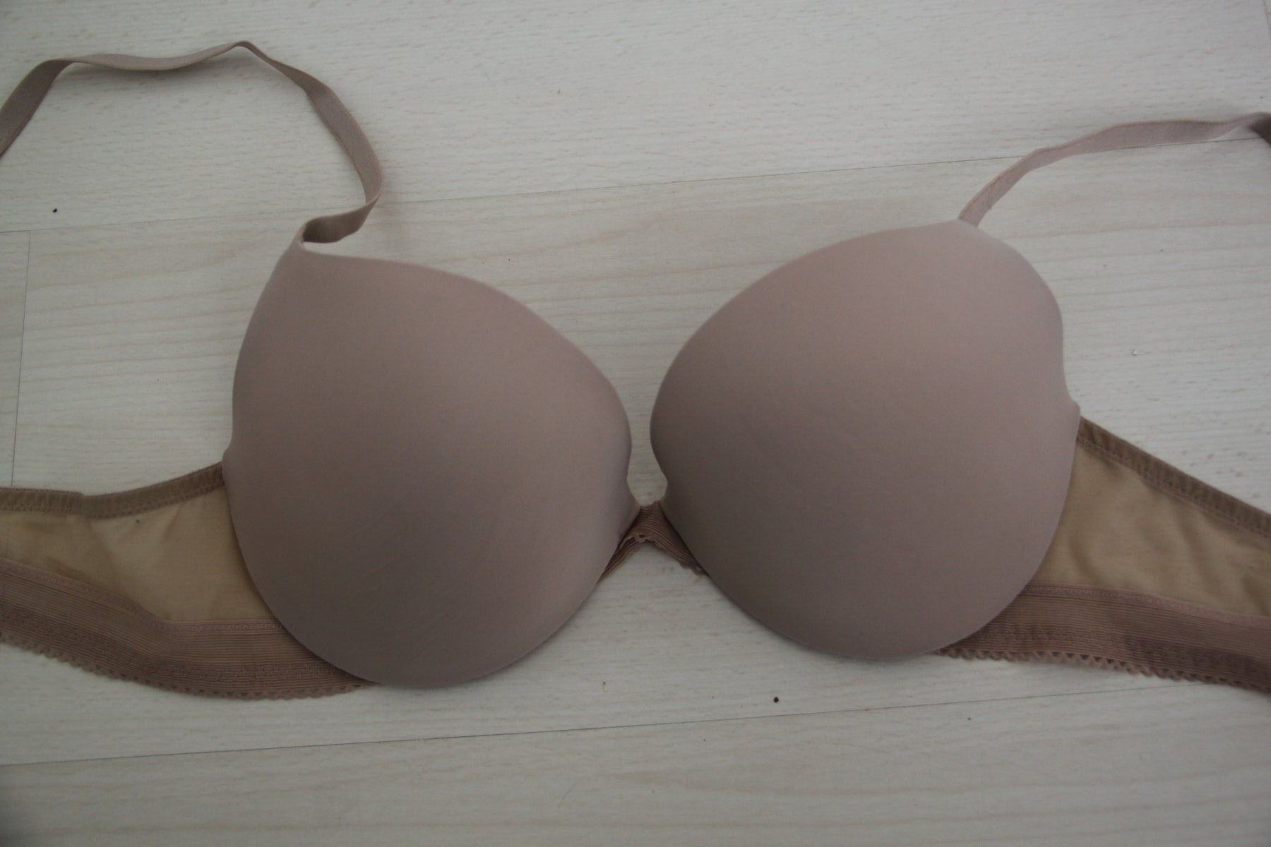 Calvin Klein Sonstige Unterwäsche: BH Calvin Klein 80B – Gebraucht aus Walterswil SO von Mama_noel 1