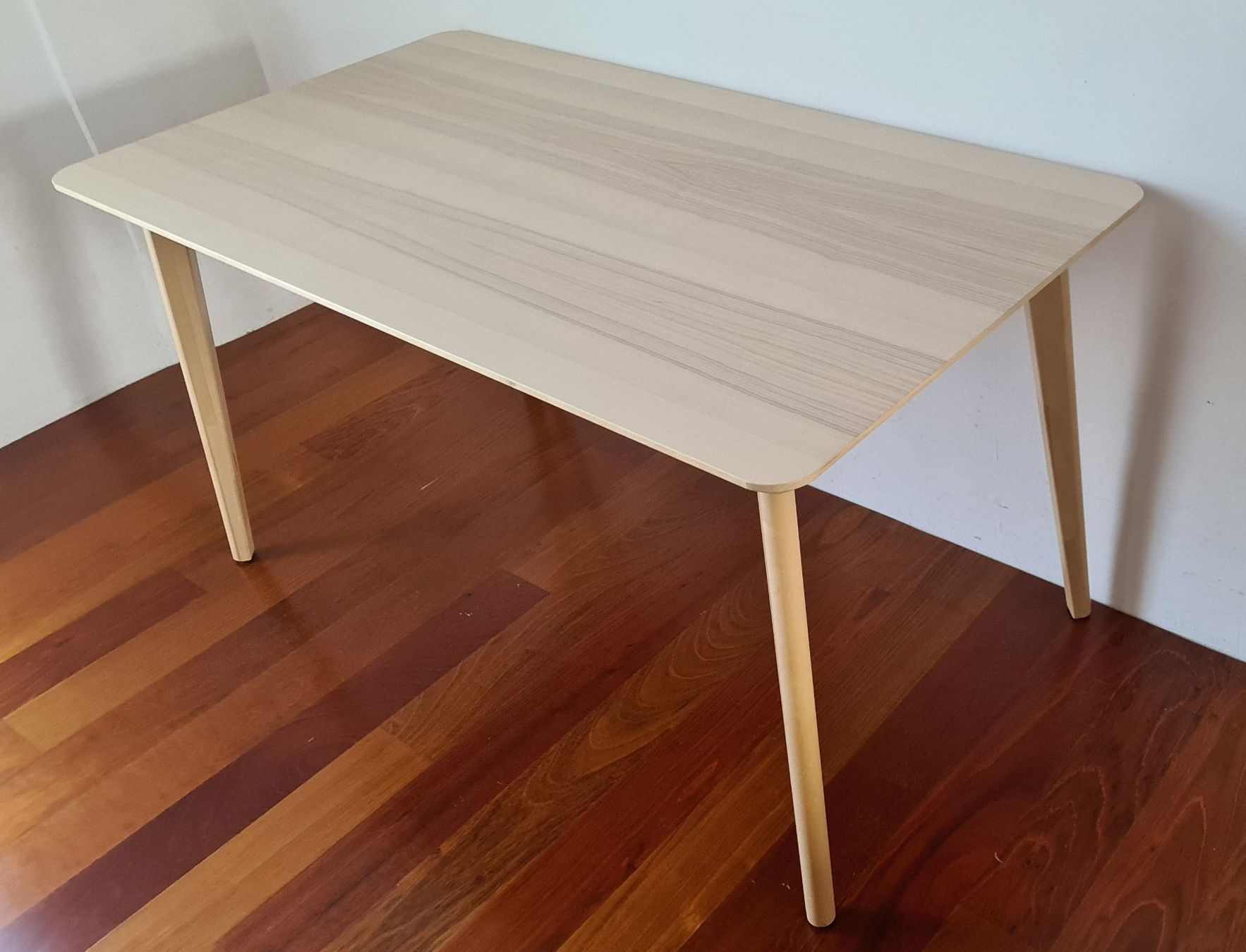 Ikea Tische: IKEA Esstisch Lisabo – Gebraucht aus Luzern von monyet 1