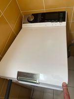 Waschmaschine weiss 1 Jahr alt 79 db 7 Kilo Wäsche