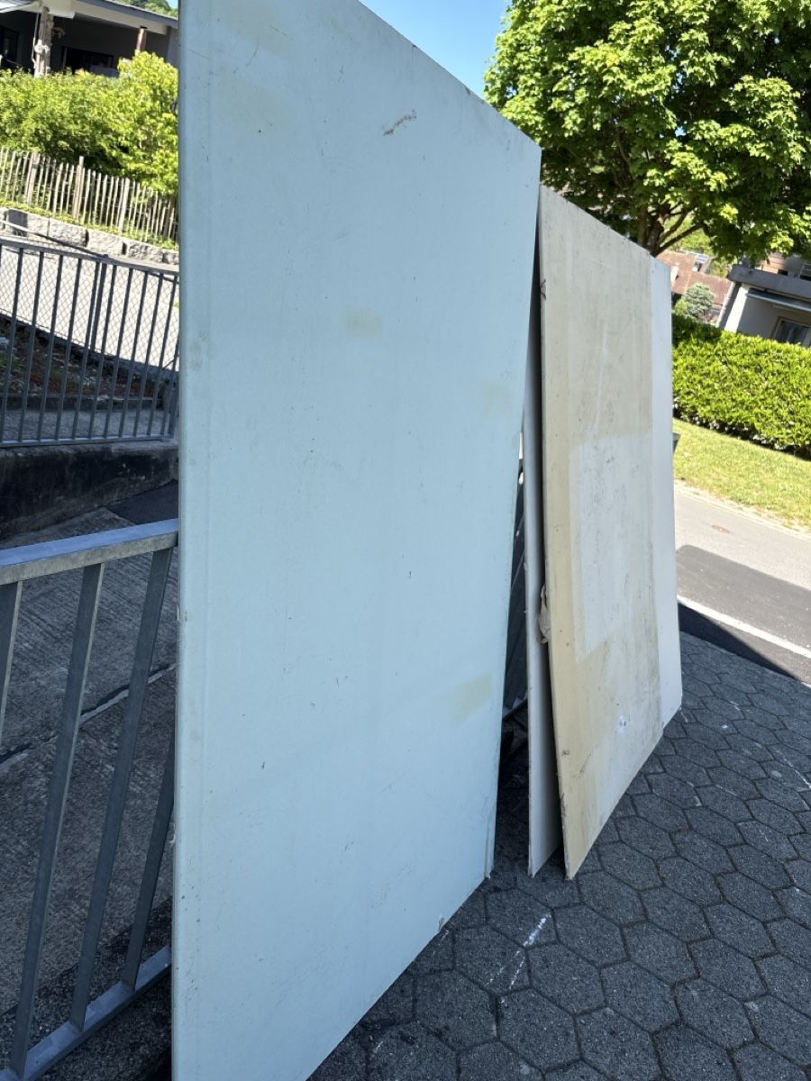 Piatti di portata: Gipsplatten für den Bastler! – Usato da Gränichen venduto da Gustello 6