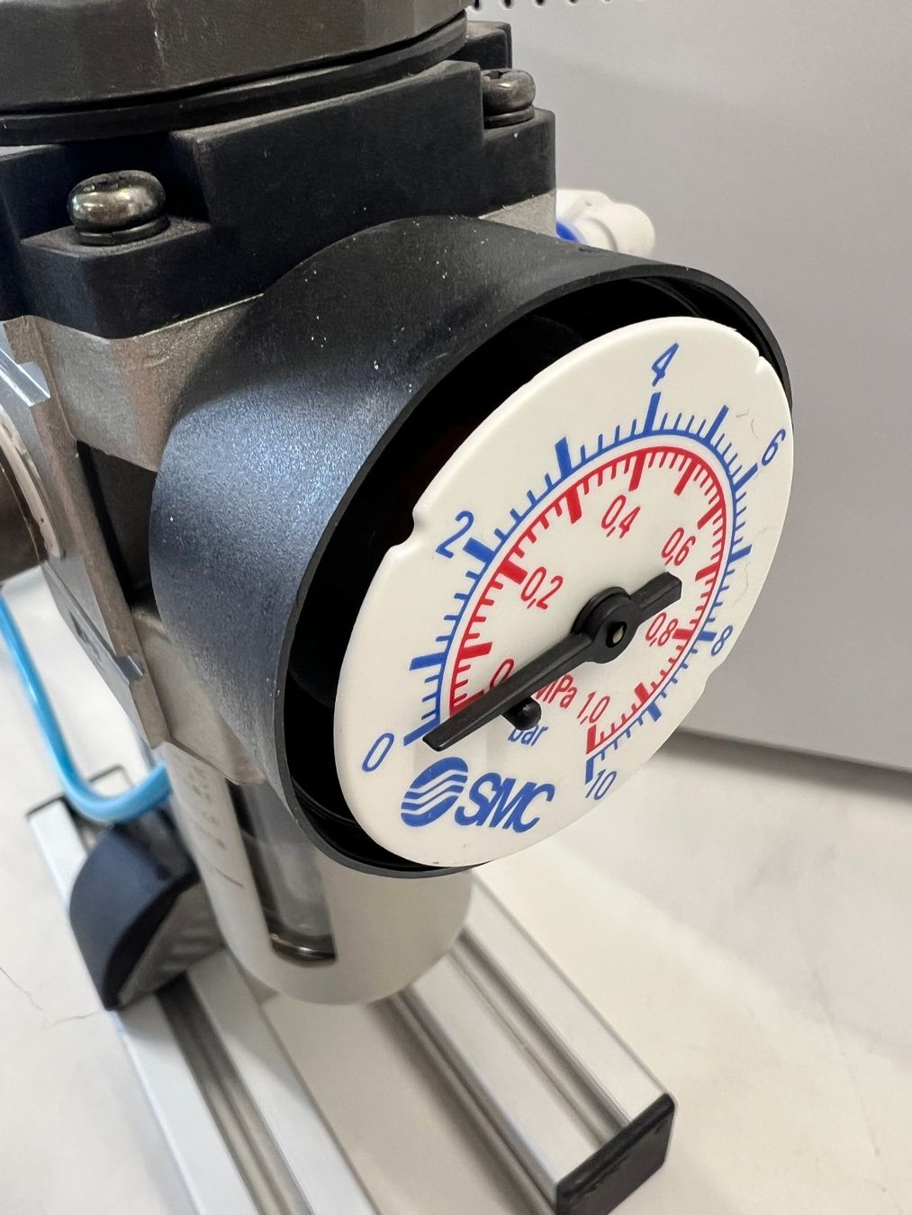 Accessori da laboratorio: REMP Easy Sealer 132 Plate Microplates Sealing Device – Usato da Niederdorf venduto da LeptonAG_Labor 6
