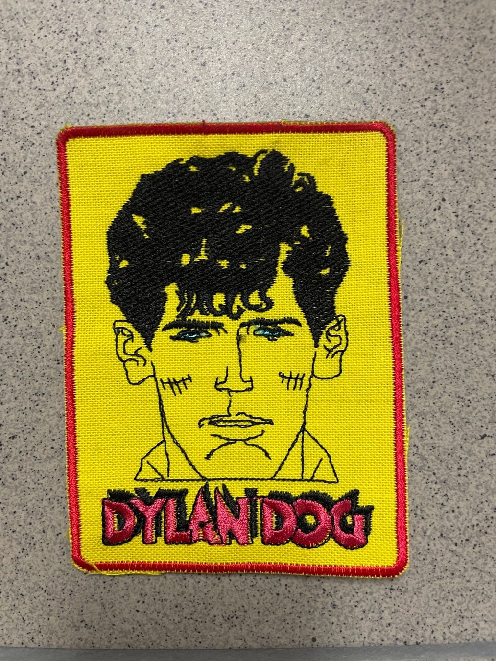 Fumetti: DYLAN DOG - TOPPA STOFFA CON CUSTODIA ORIGINALE – Usato da Davesco-Soragno venduto da kappas