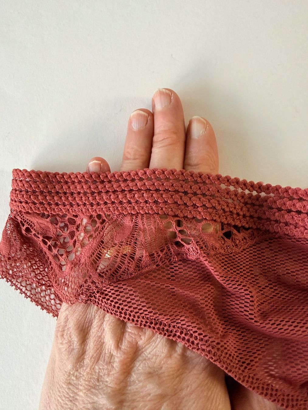Passionata Altra biancheria intima: Spitzenstring PASSIONATA, Grösse 38, Rostbraun  1 Stück – Nuovo e nell'imballaggio originale da Rudolfstetten venduto da gst_g7xl 1
