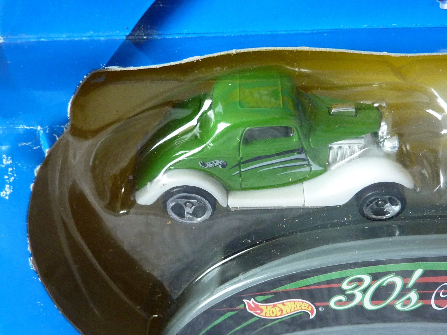 Hot Wheels Modellautos: Pavement Pounder mit 34 Ford  1:64 – Neu und originalverpackt aus Dürrenäsch von Cobra1ch 1