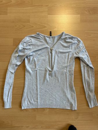 Pullover grau mit silbernem Reissverschluss Grösse L