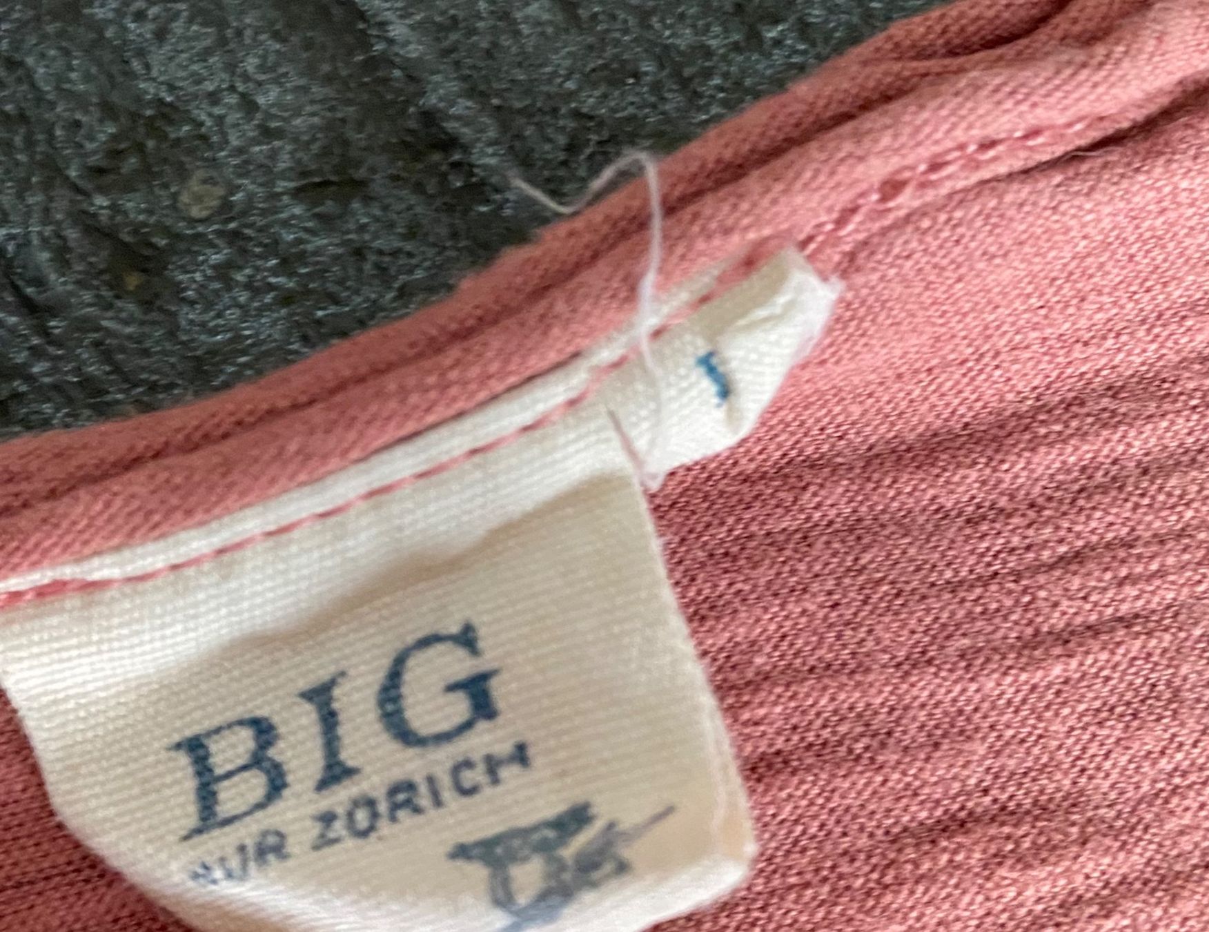 T-shirt: T-Shirt von BIG Large – Usato da Chur venduto da simhofstr 2