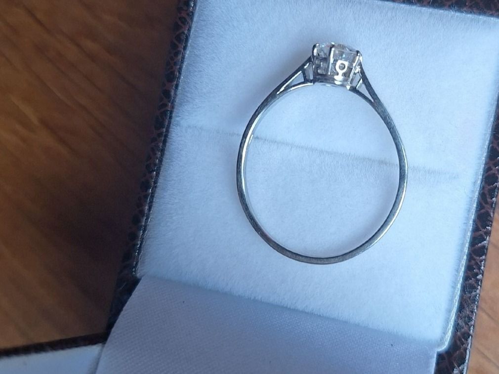 Anelli: Brillant-Ring 750 Weissgold Solitaire-Modell – Usato da Wettingen venduto da Blau8 5