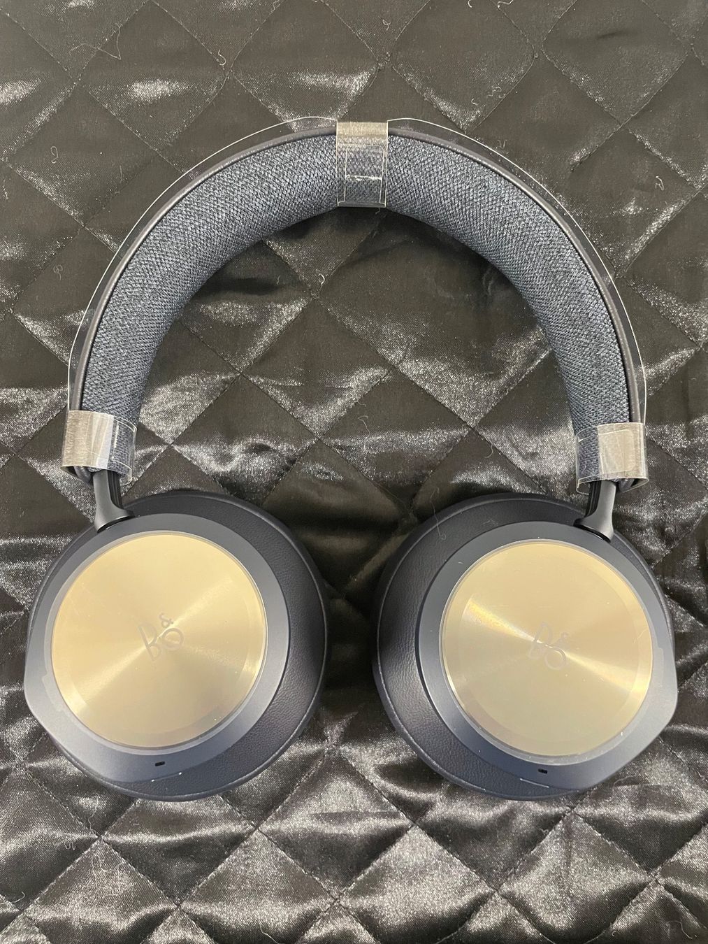 Bang & Olufsen Casques audio: Beoplay Portal PC PS Navy – Neuf avec emballage d'origine à Kirchberg SG par EPGaemperle 2