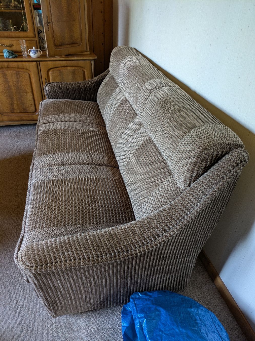 Sofas: Braunes Bettsofa / Couch, 3-Sitzer, gut erhalten, Top! – Gebraucht aus Gähwil von margritr62 1
