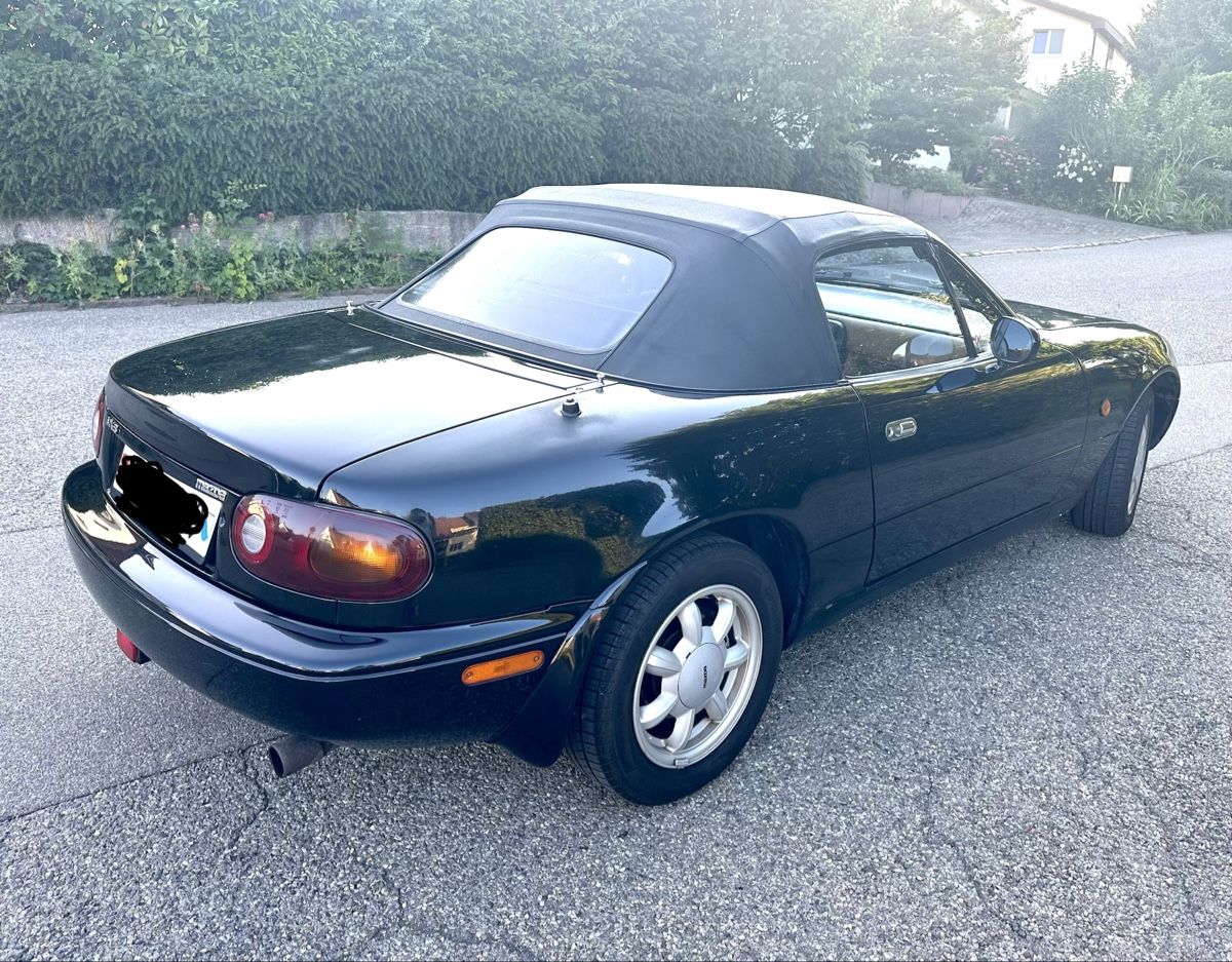 Mazda Autos: Mazda MX5 Black Special HTC – Gebraucht aus Gockhausen von Charodt 3