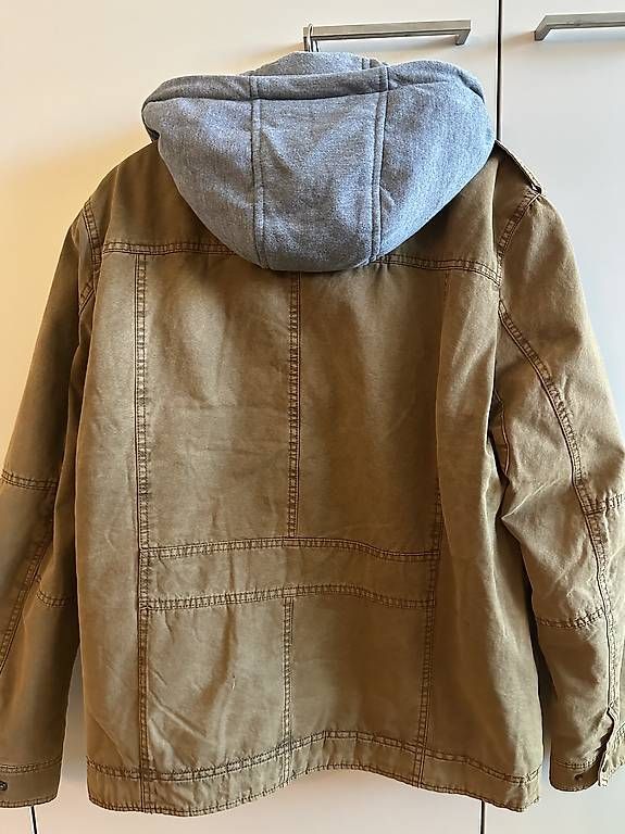Jacken: Veste Levi'S – Neu und originalverpackt aus La Chaux-de-Fonds von dev_rv6d 1
