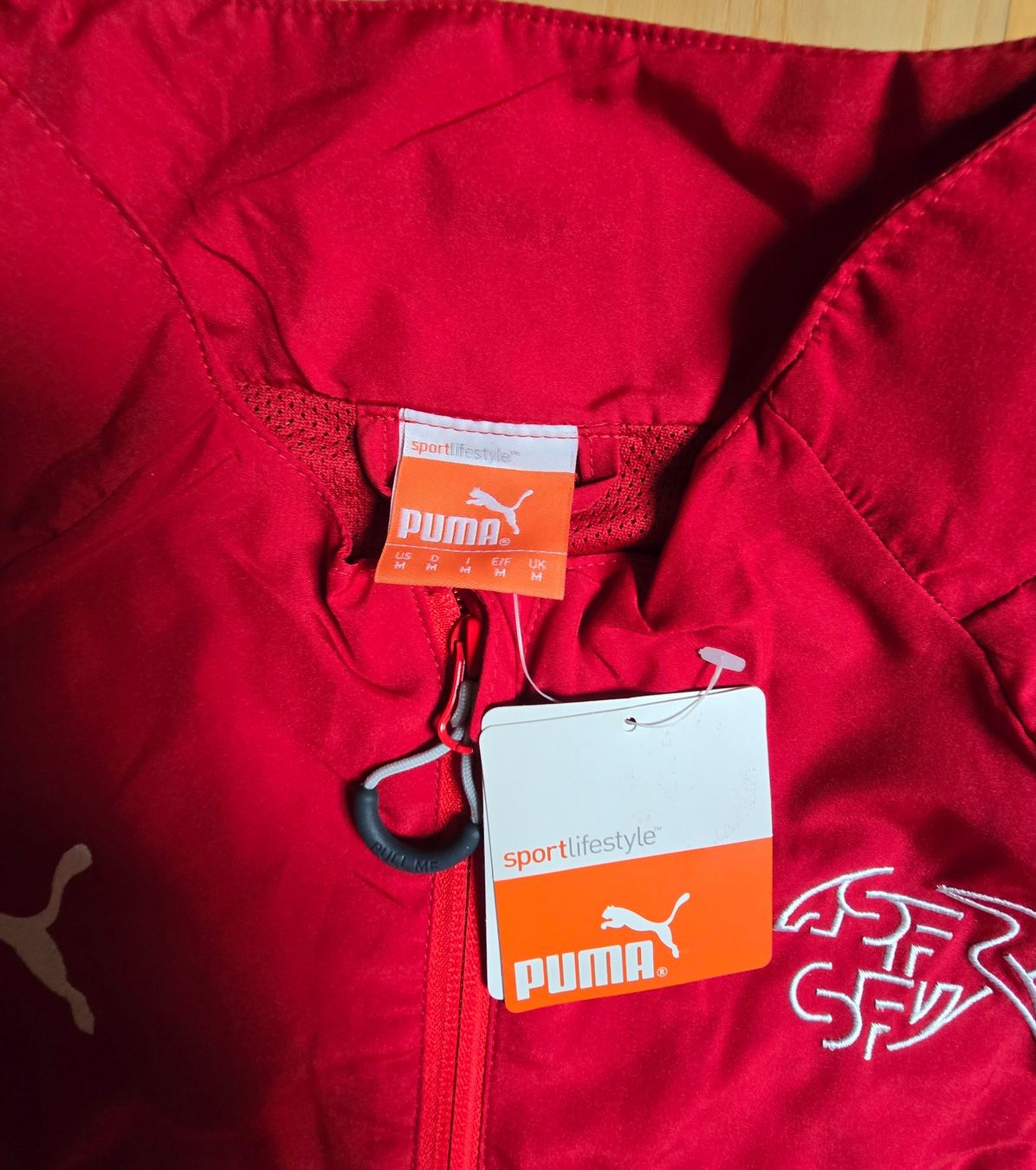 Puma Giacche: Schweiz | Jacke | 2014 | Neu (bnwt) – Nuovo (secondo la descrizione) da Zollbrück venduto da MiKron 2