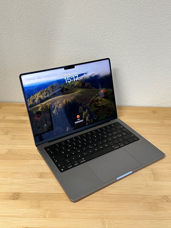 Apple MacBook Pro 14, M1 Max, 64GB, 1TB, 24 Core GPU (Gebraucht) in ...