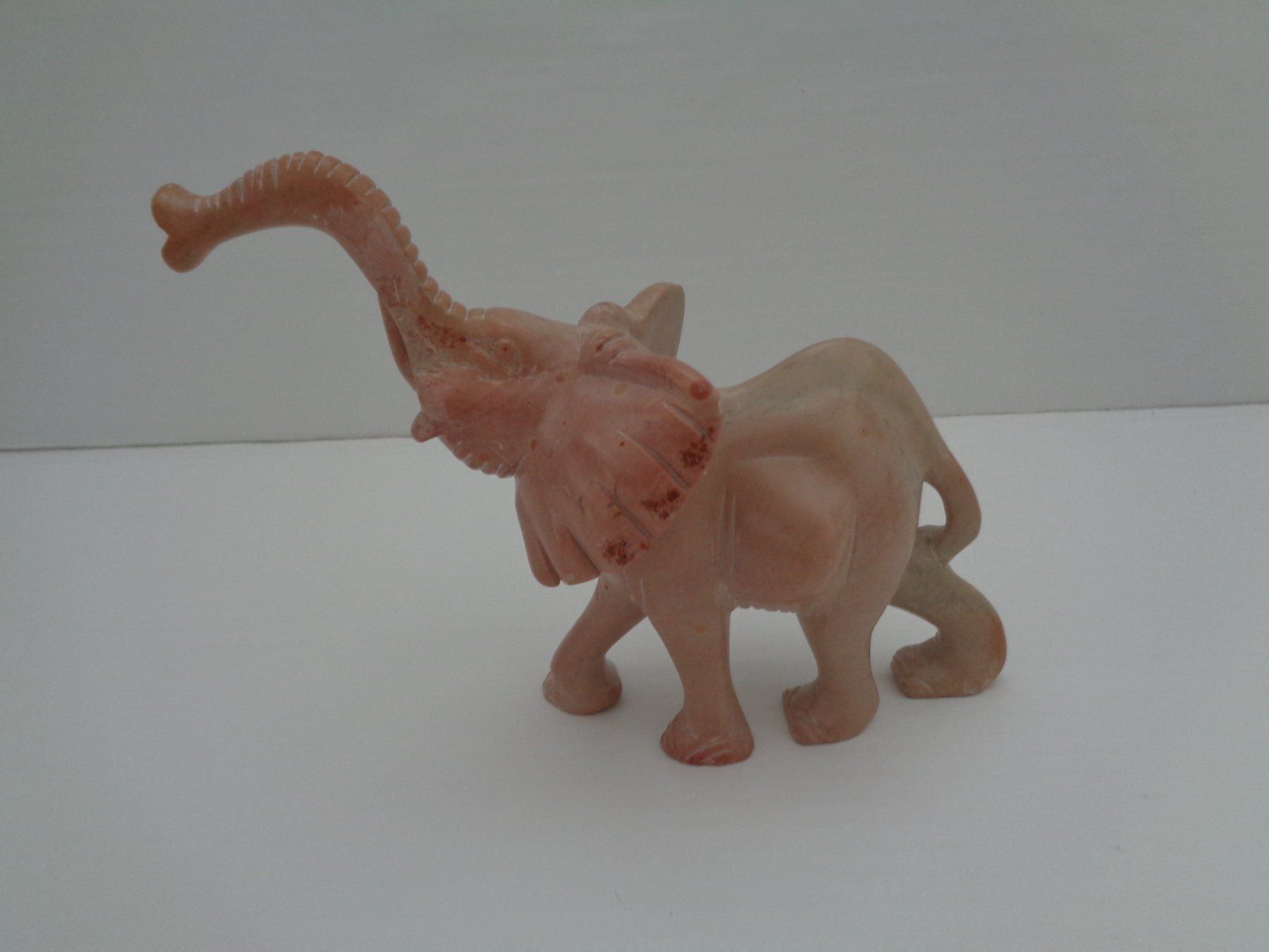 Sculture & Statue: 7 Elefanten aus Marmor & Speckstein – Usato da Chur venduto da omonia 1