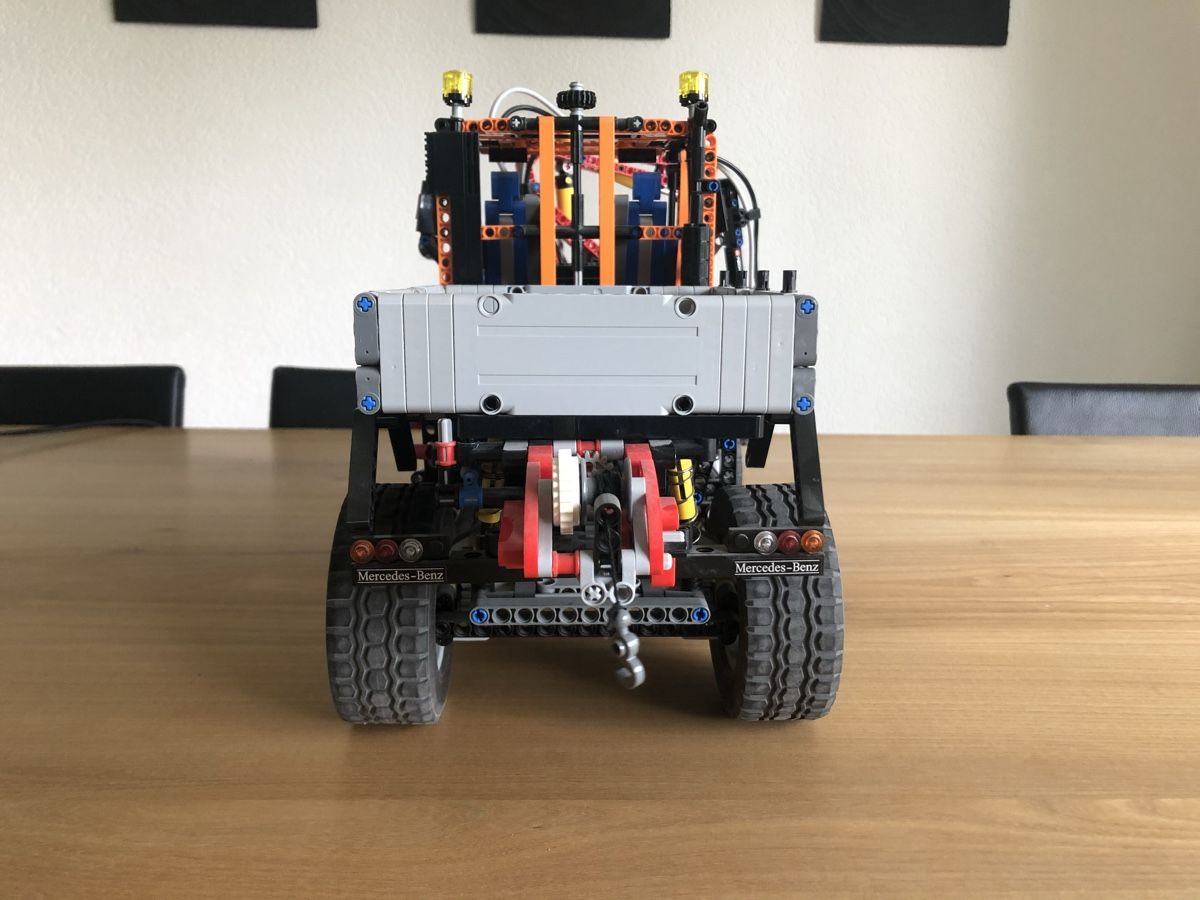 Lego Kit di costruzioni: Lego Technik Unimog 8110 – Usato da Wattwil venduto da Uh23 3
