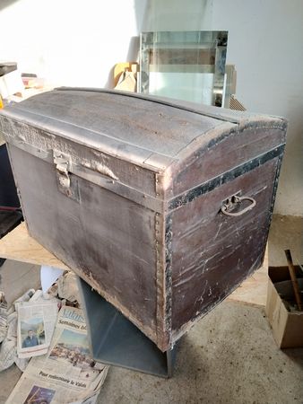 malle de voyage ancienne