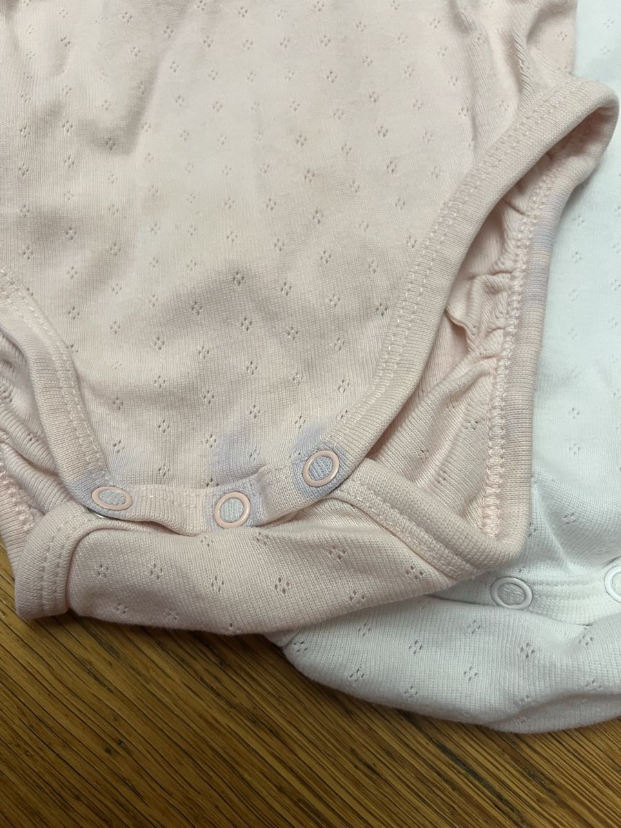 Kleiderpakete & -sets: 4 Sommerbodys 86-92 – Gebraucht aus Meilen von gio_xlz7 2