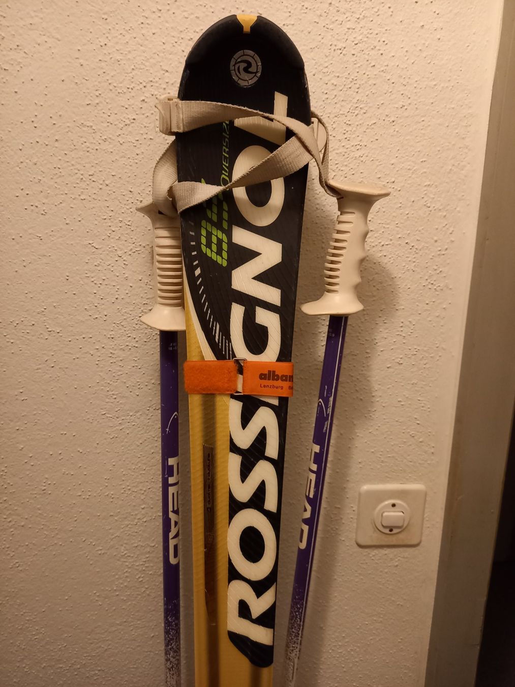 Rossignol Sci: Rossignol Carving-Ski inkl. Stöcke – Usato da Frick venduto da Harmony94