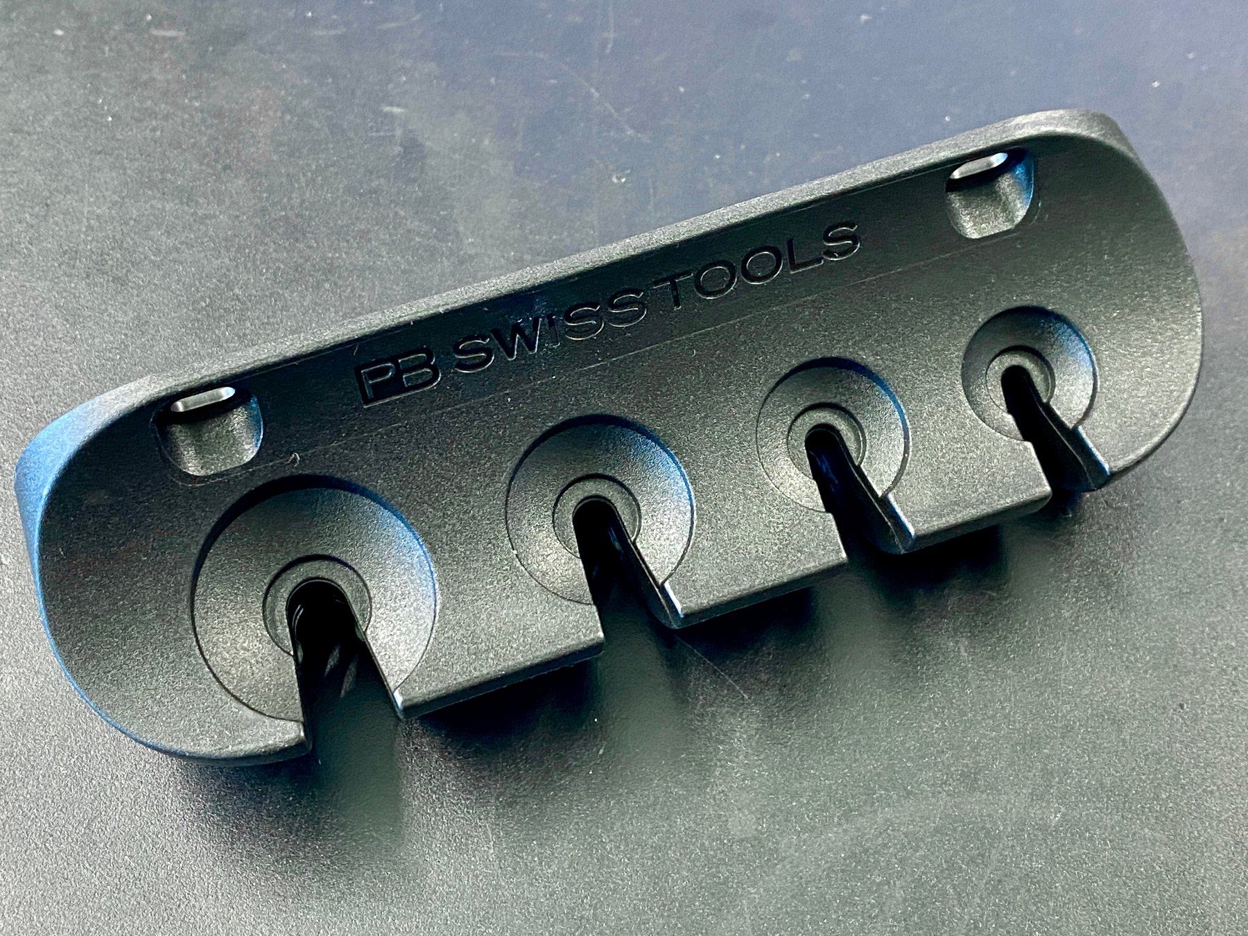 PB Swiss Tools Tutti gli attrezzi: PB Swiss Tools Wandhalter 4er - leer – Usato da Jona venduto da Cchris20 1